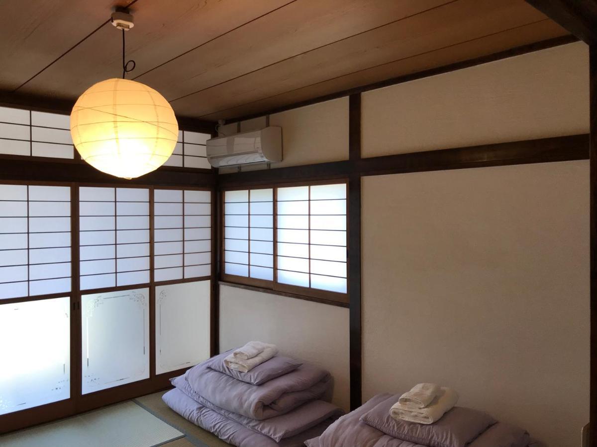 West Crab Base Villa Hiroshima Bagian luar foto